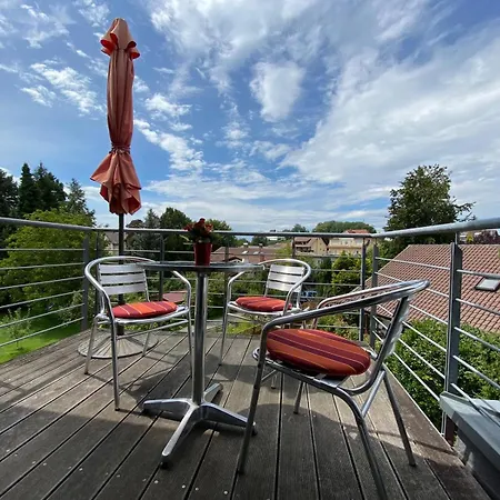 Haus Lorenz, Ferienwohnungen Immenstaad am Bodensee Exterior photo