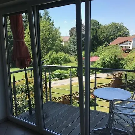 Haus Lorenz, Ferienwohnungen Immenstaad am Bodensee Exterior photo