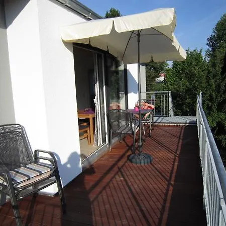 Haus Lorenz, Ferienwohnungen Immenstaad am Bodensee Exterior photo