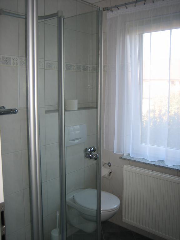 Haus Lorenz, *